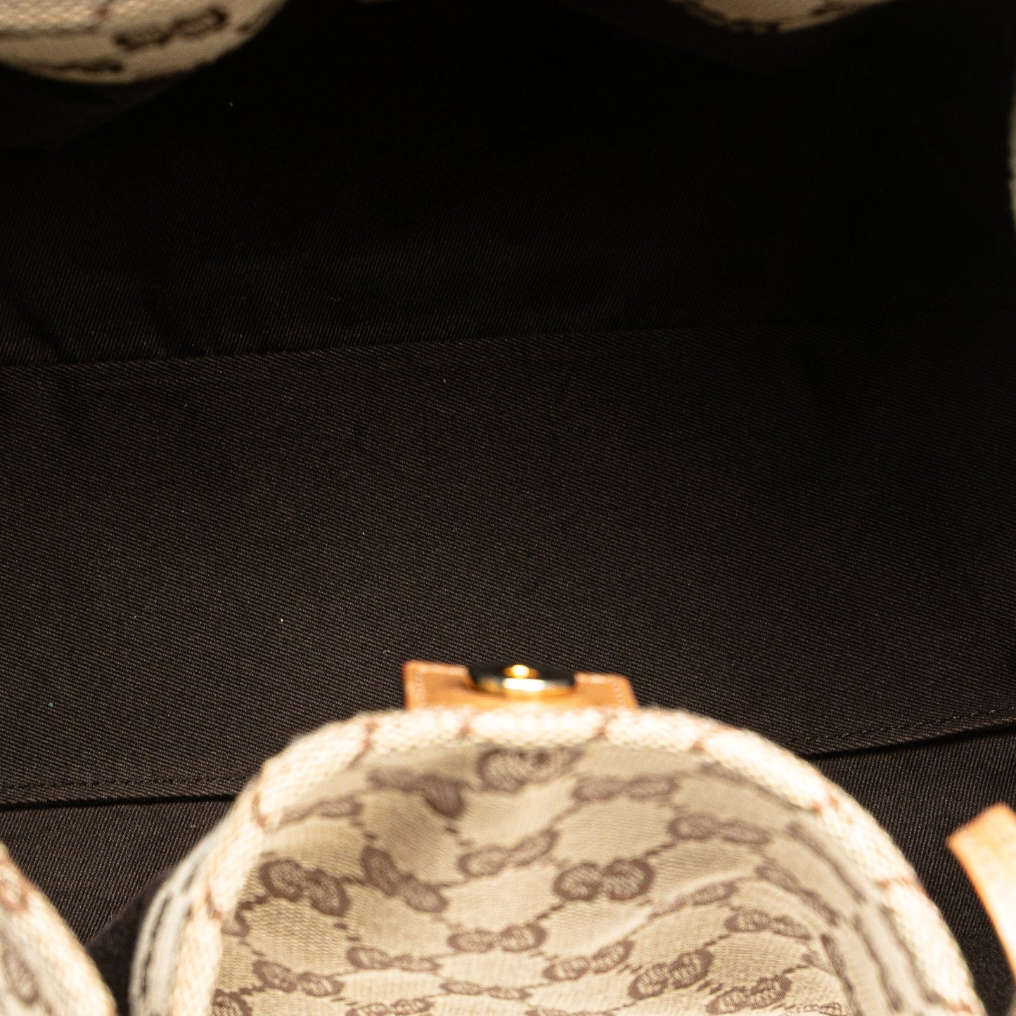 Bolso Canvas Gucci GG