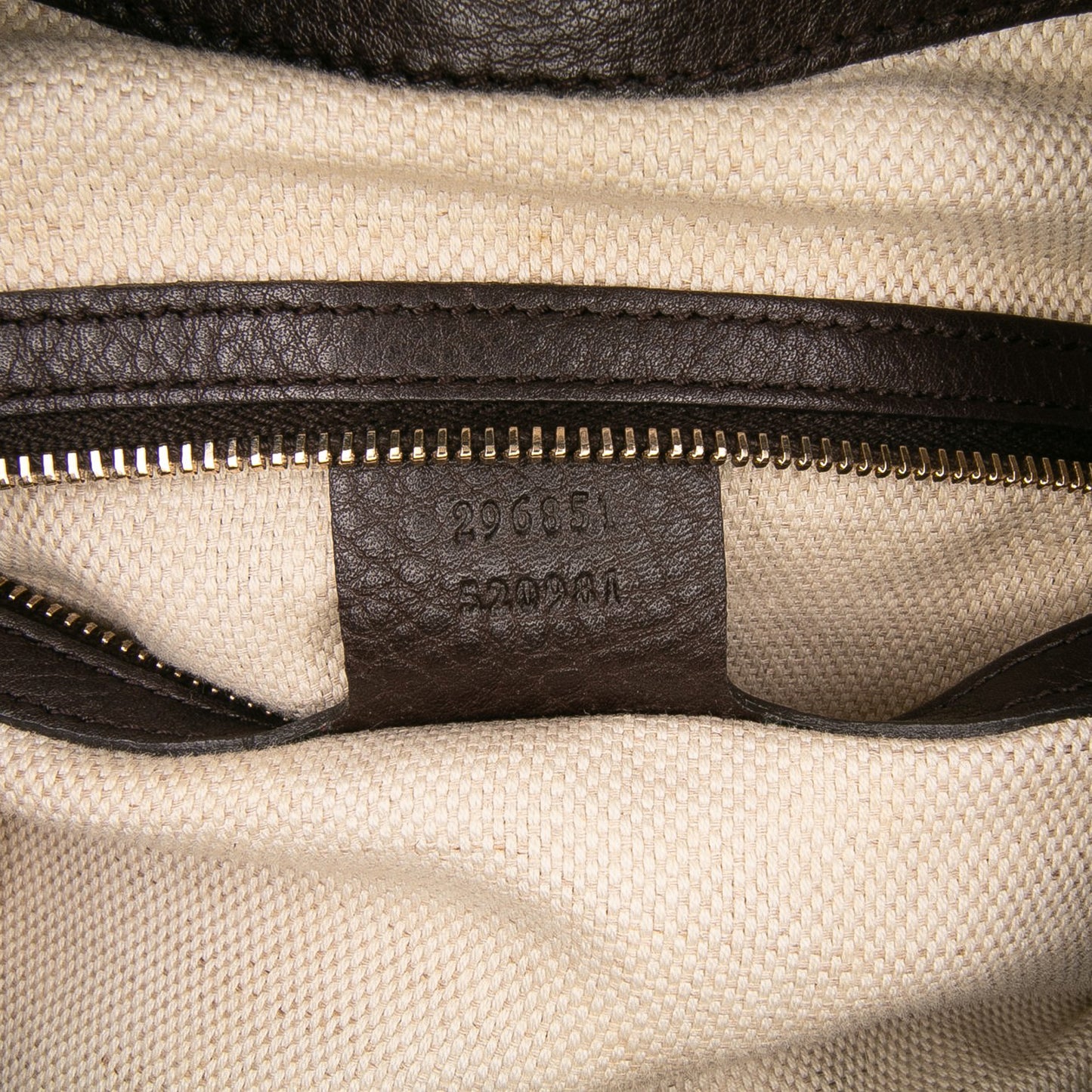 Bolso Hobo Gucci GG de lona Horsebit