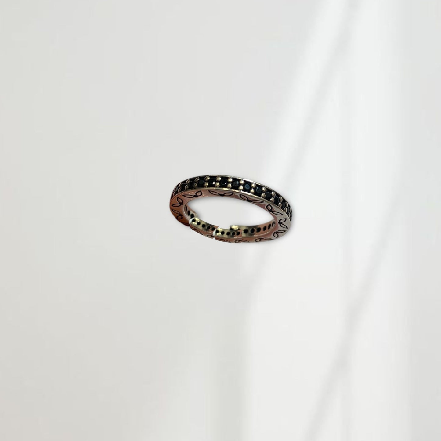 Black zircon ring