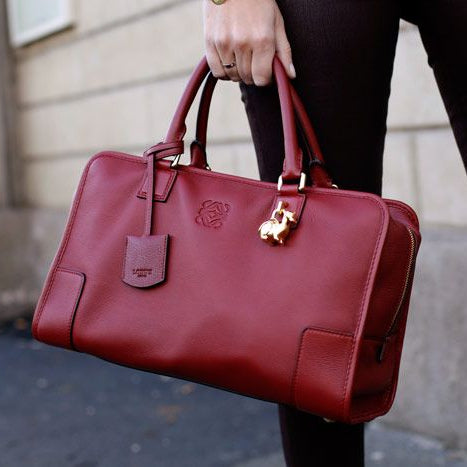 Loewe Amazona 28 Dragon Year
