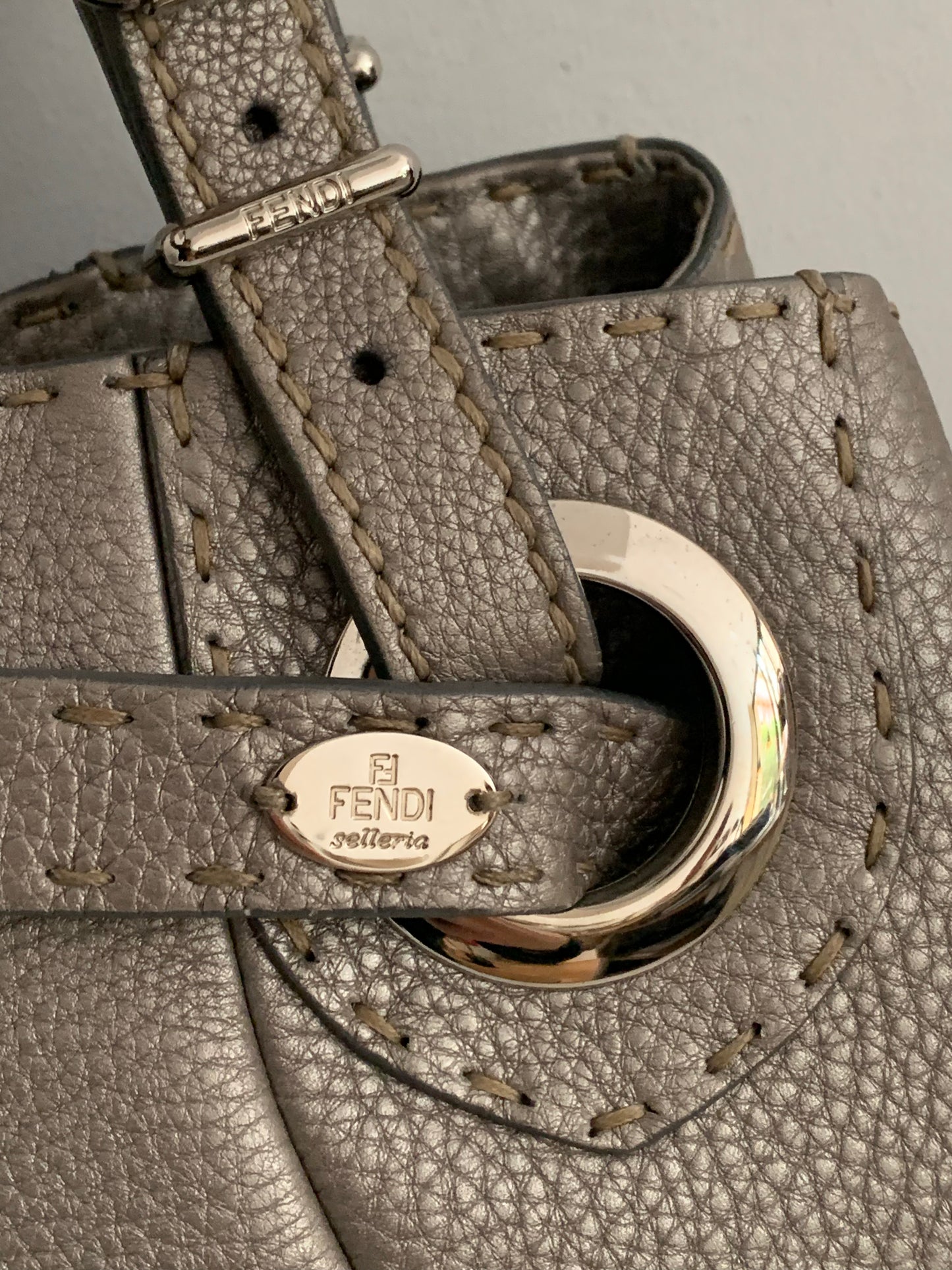 Bolso tote Fendi Pomodorino
