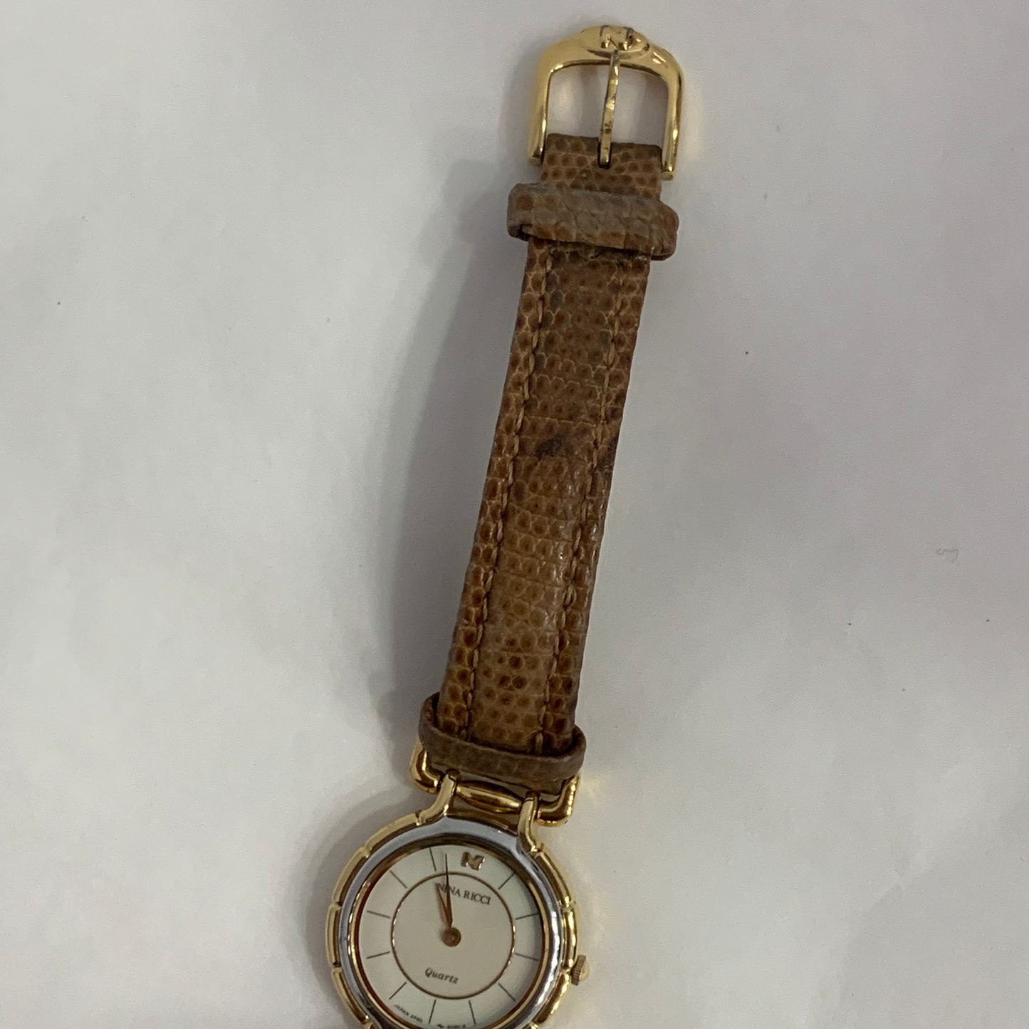 Nina Ricci watch