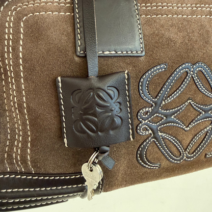 Loewe Anagram Amazona Suede 28
