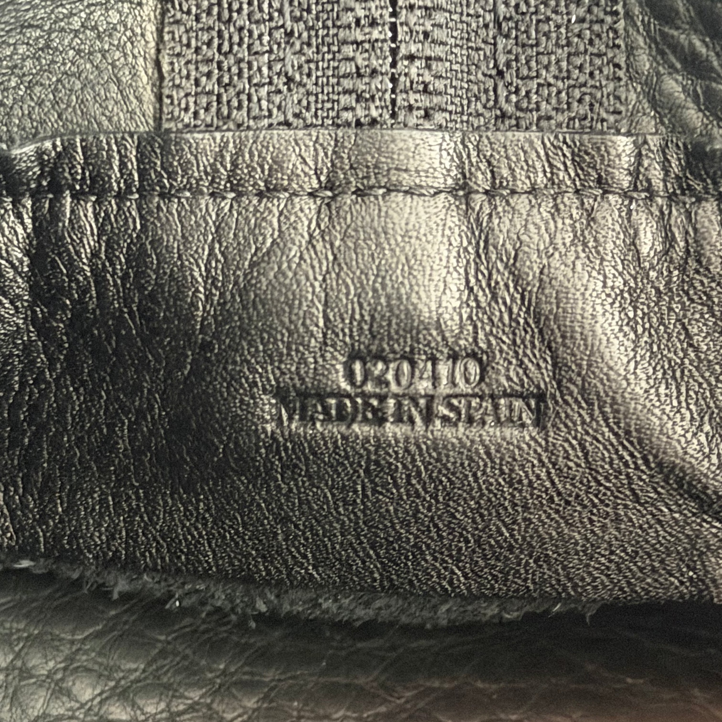 Loewe Amazona Suede 36