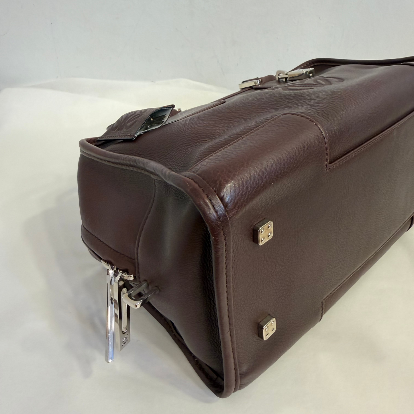 Loewe Amazona 28