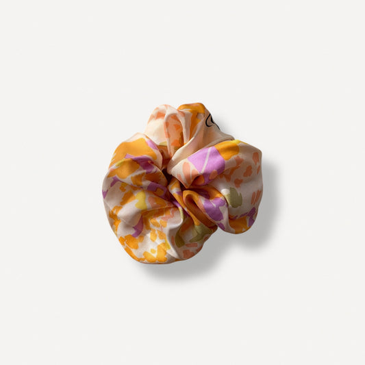Nina Ricci scrunchie
