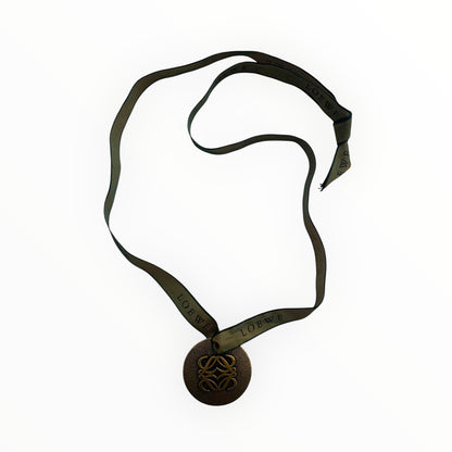 Medalla/Collar Loewe