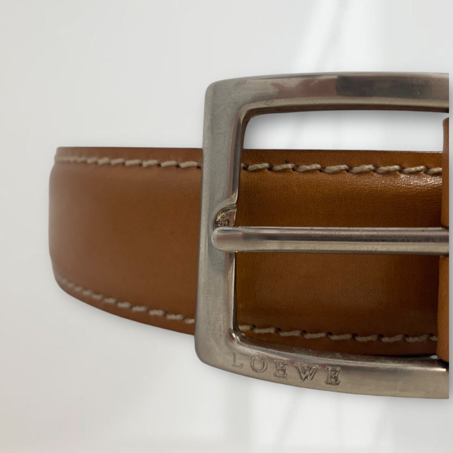 Loewe belt