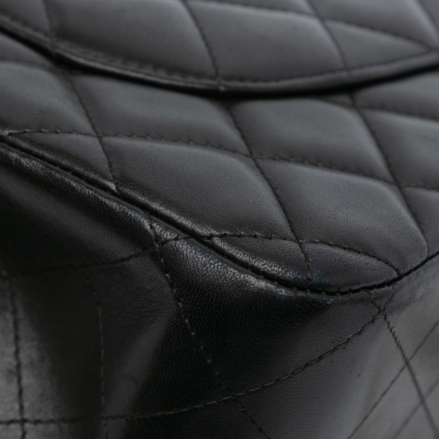 Chanel Jumbo Classic Lambskin Double Flap