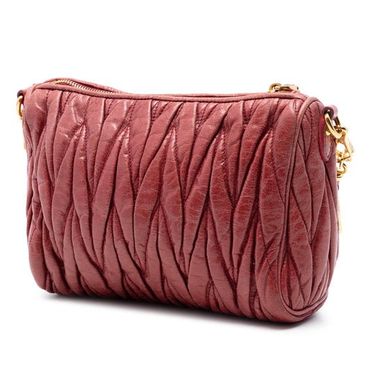Bolso de hombro de piel Matelasse de Miu Miu