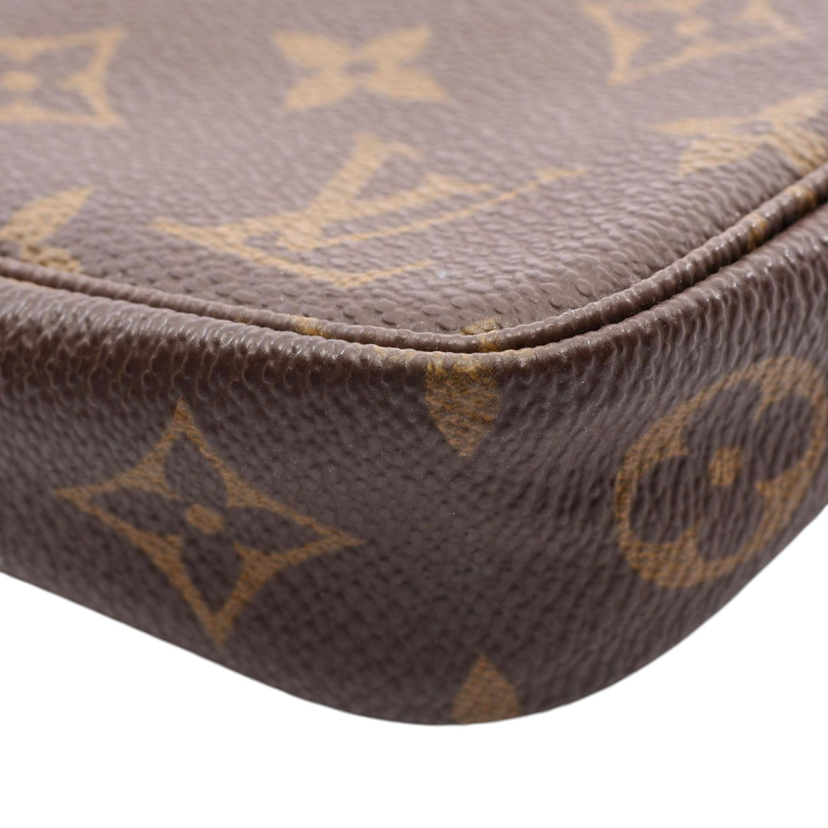 Louis Vuitton Monogram Pochette