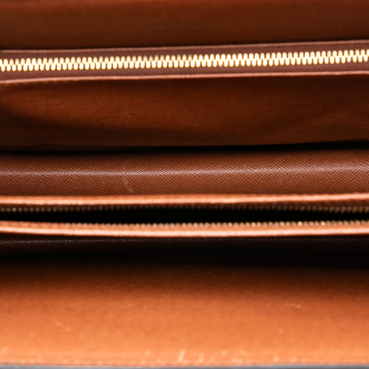 Louis Vuitton Monogram Courcelles
