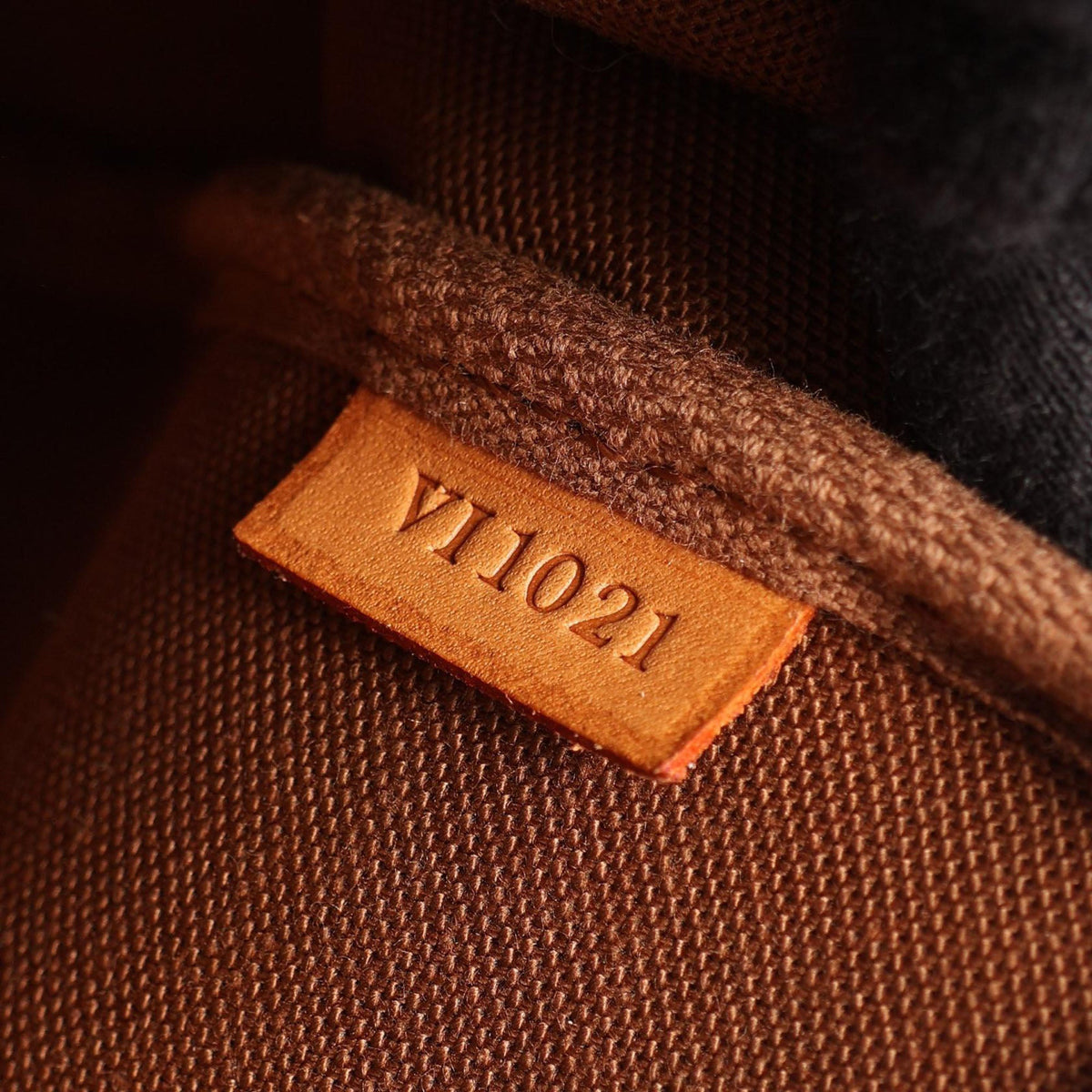 Louis Vuitton Monogram Pochette