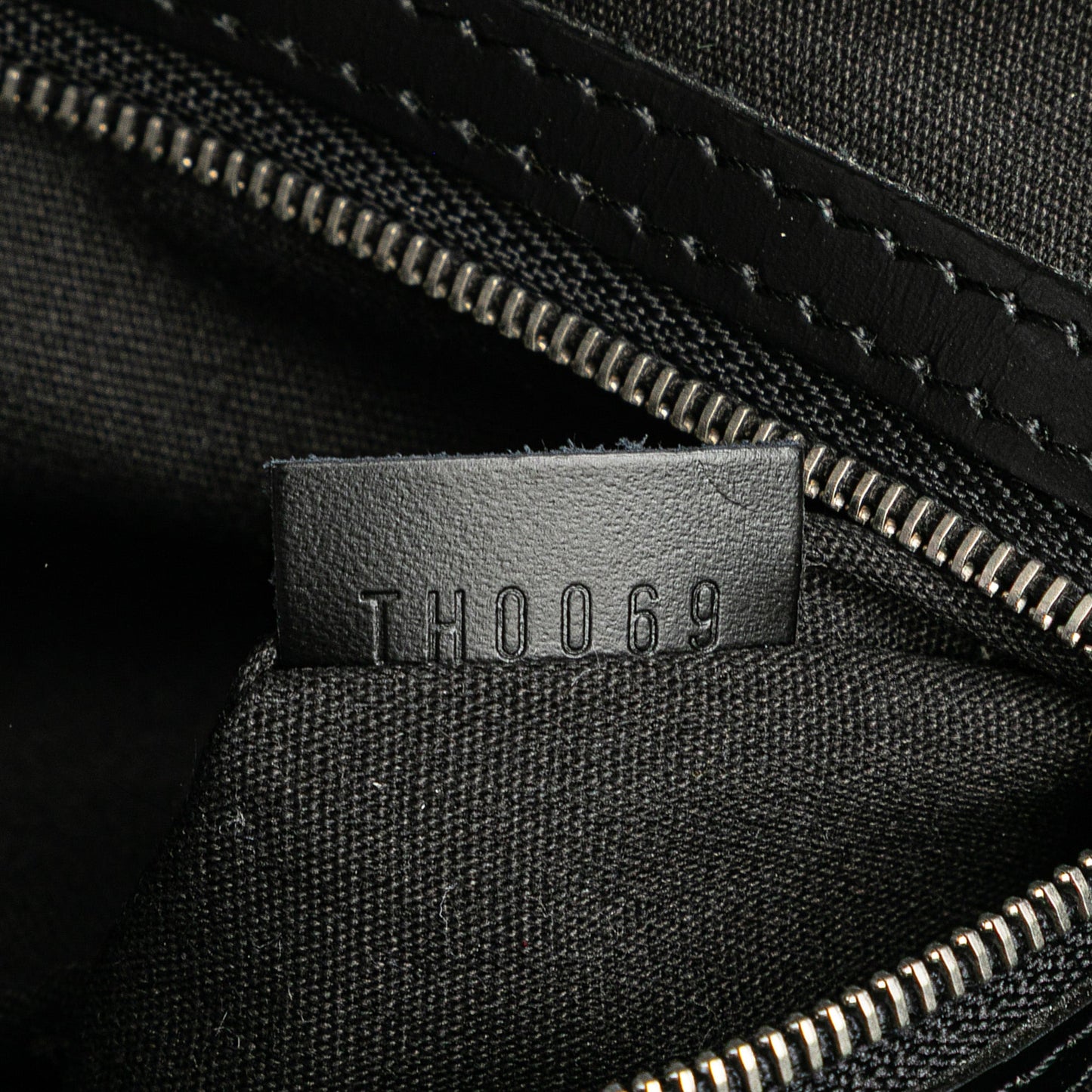 Louis Vuitton Epi Musette Bagatelle