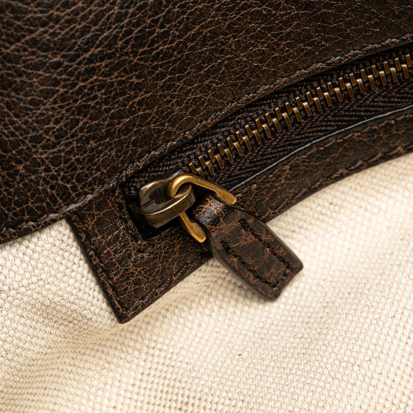 Gucci GG Canvas Laidback Crafty Tote